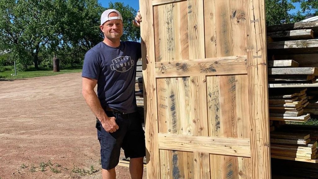 Alberta Custom Furniture Builder is One of World’s MostFollowed